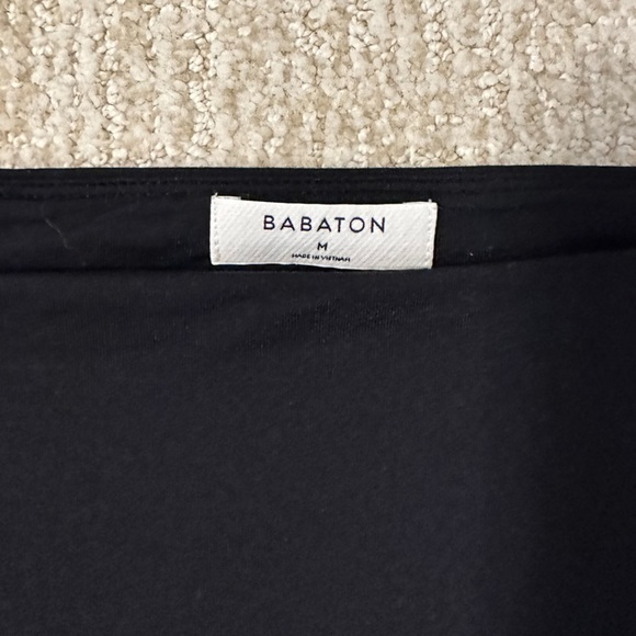 Aritzia Contour Square-neck Long-sleeve Bodysuit - Picture 4 of 5